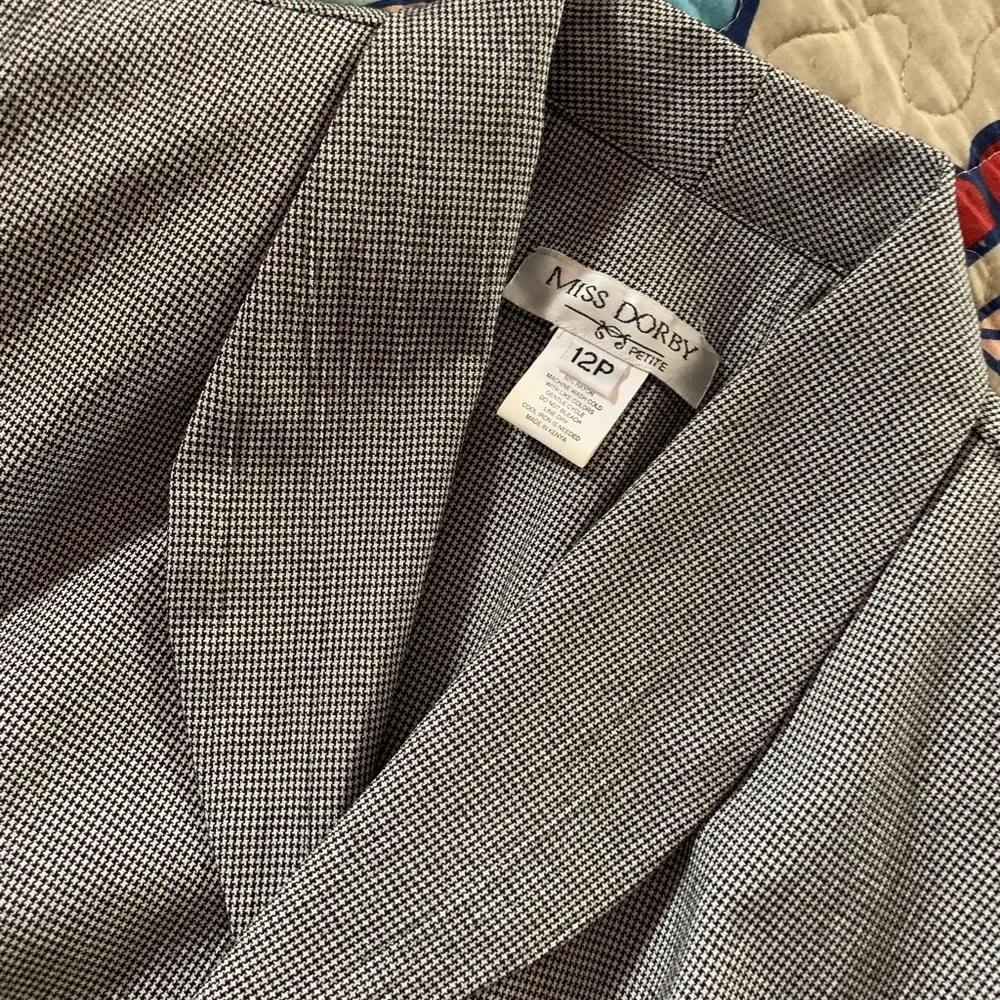 Gray Checkered Blazer - image 3